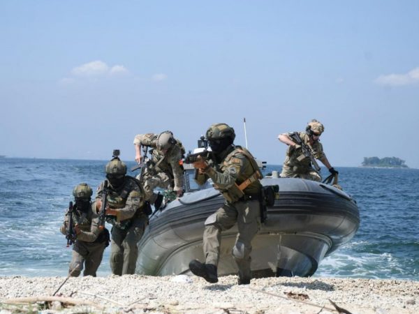Detik Detik Berakhirnya Latma M2MC Yontaifib 1 Marinir Dengan US SOPAC