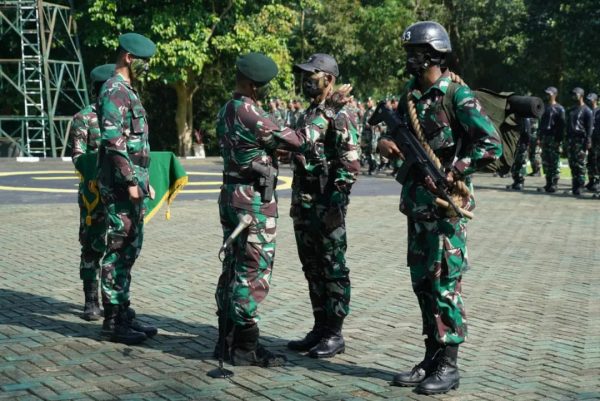 Kepala Staf Kostrad Buka Latihan Pembentukan Taipur IX TA 2022