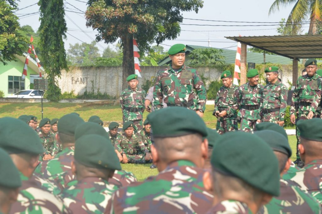 Pangdam Jaya Pimpin Upacara Pemberangkatan Satgas Organik Yonif Mekanis 203/AK ke Wilayah Papua