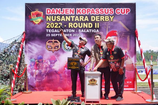 Danjen Kopassus Buka Kejuaraan Nasional Pacuan Kuda Danjen Kopassus Cup Nusantara Derby 2022 - Round Two