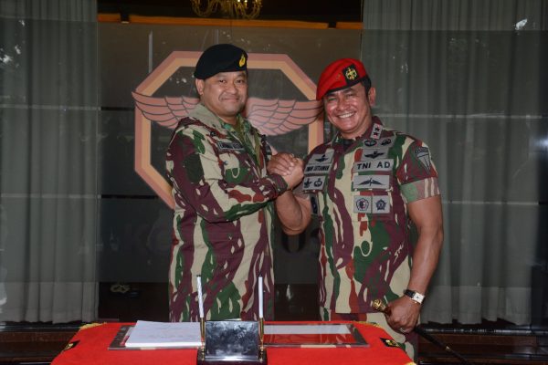 PAnglima Brunie Darrusalam ke Markas