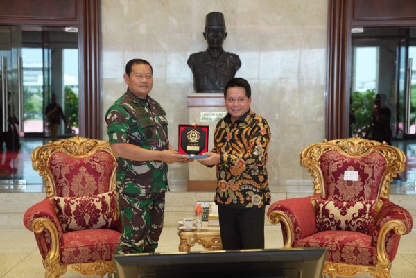  Panglima TNI Terima Audiensi Dirut PT Bank Syariah Indonesia Tbk
