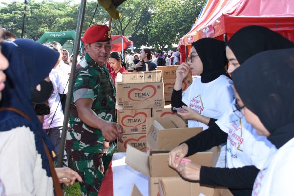 Bazar Kopassus Resmi Dibuka Danjen Kopassus
