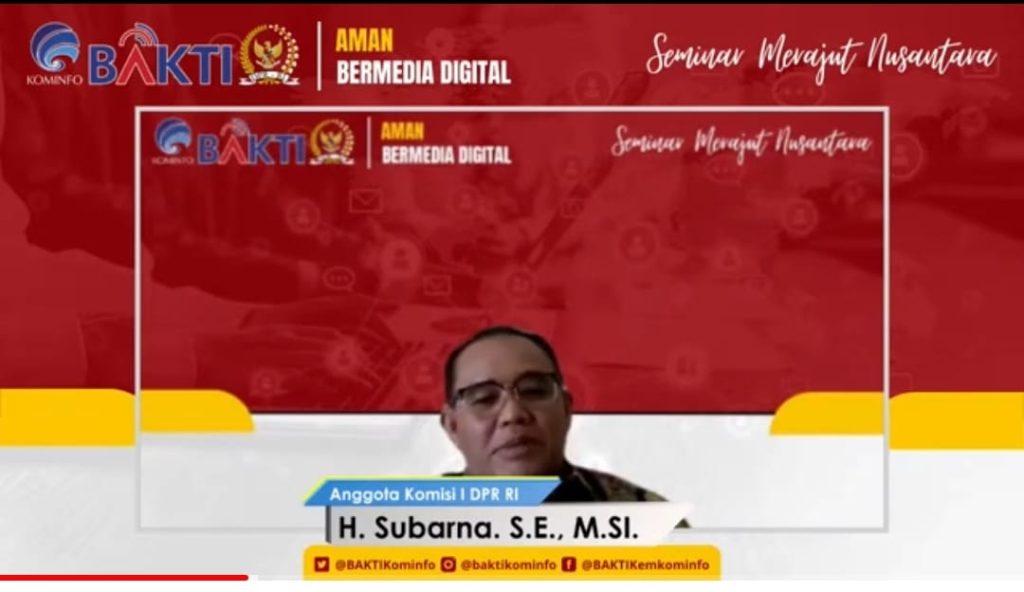 Tiga Pilar dalam Berselancar di Media Digital: Aman, Etis dan Cakap