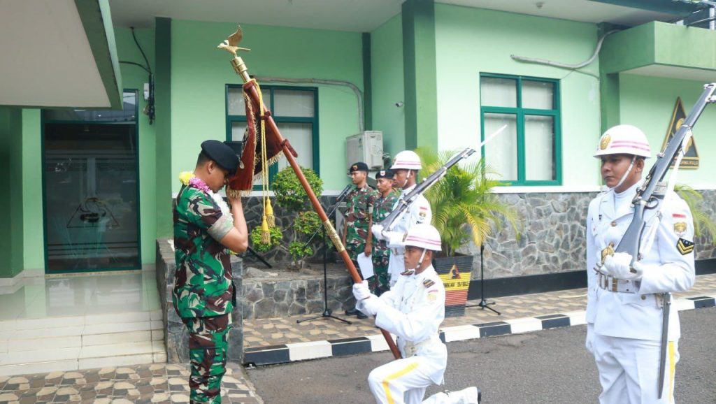 Acara Tradisi Pelepasan dan Penerimaan Wadanyonkav 9/SDK 
