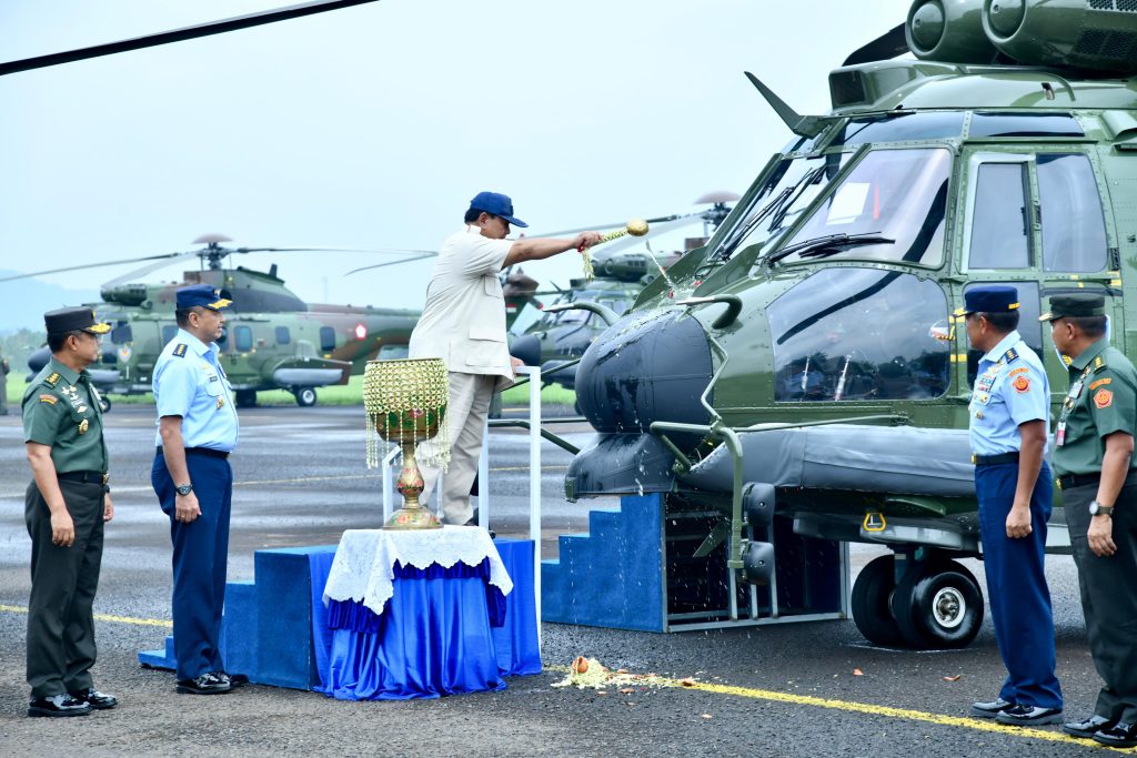 TNI AU Terima Delapan Helikopter Angkut Berat H-225M