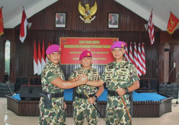 Tongkat Komando Danyonmarhanlan X Jayapura Berganti