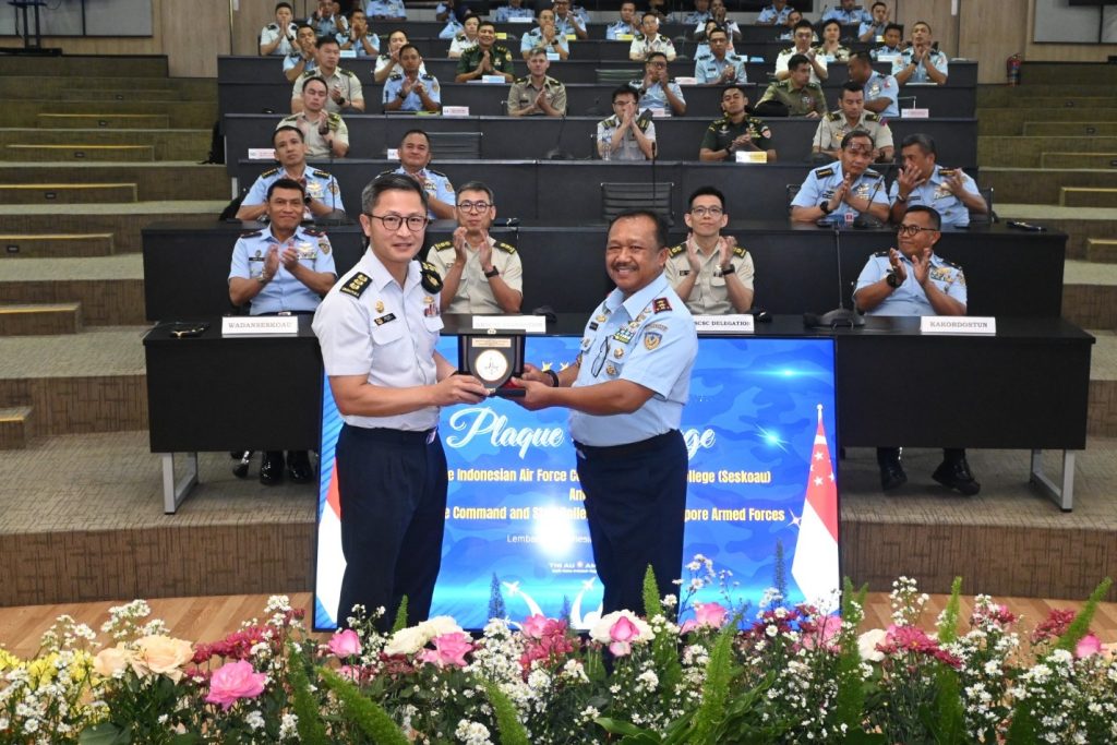 Delegasi GKSCSC SAF Singapura Kunjungi Seskoau, Perkuat Kerja Sama Pendidikan Militer