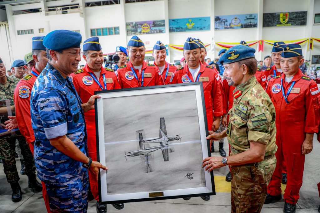 TNI AU Perkuat Hubungan Indonesia-Brunei pada HUT ke-65 RBAF